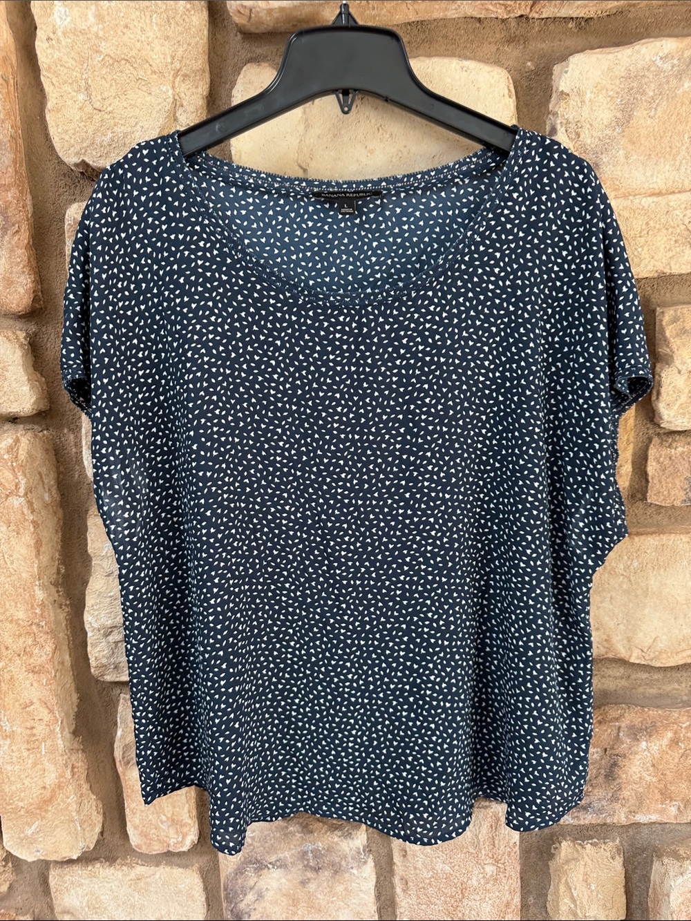 Banana Republic abstract leaf print top size L